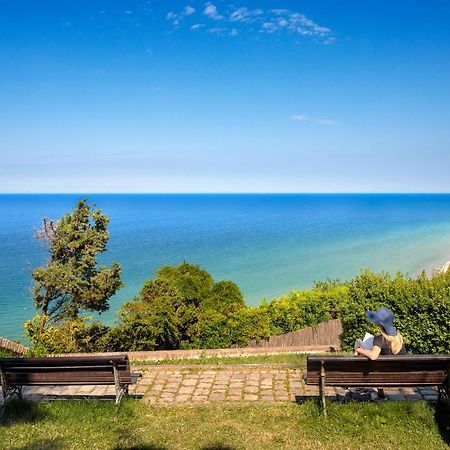 Il Mare In Collina - Le Ortensie Di Liliana Fiorenzuola di Focara Zewnętrze zdjęcie